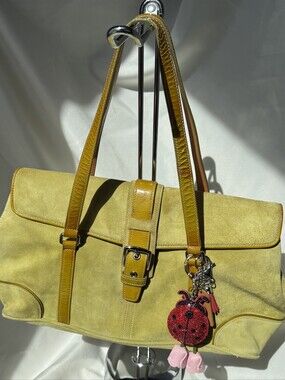 Vintage Y2K Coach Hamptons Suede Buckled Flap Shoulder Bag Lime Green 9271